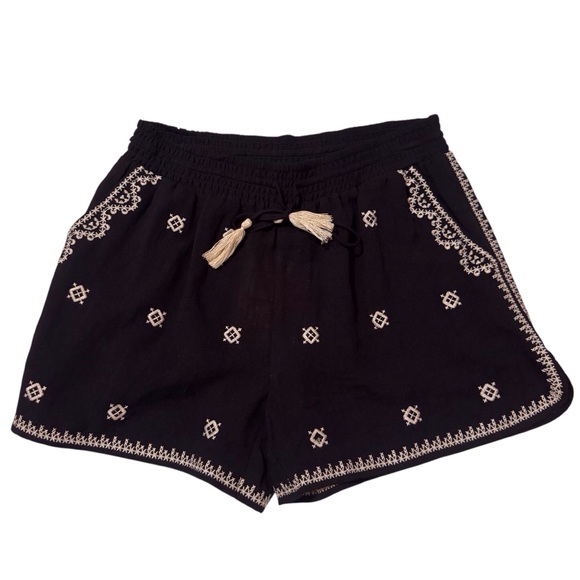 THML NWT $49 Size Large Black Boho Western Tassel Floral Embroidered Shorts - Picture 1 of 6